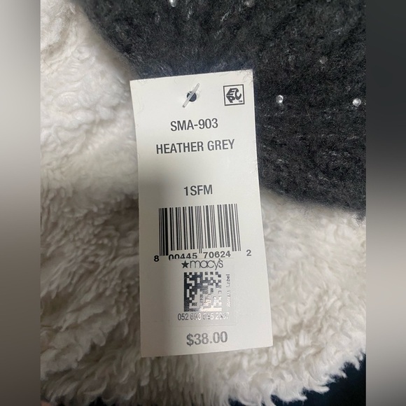 NWT steve madden winter hat with gems - Picture 5 of 5
